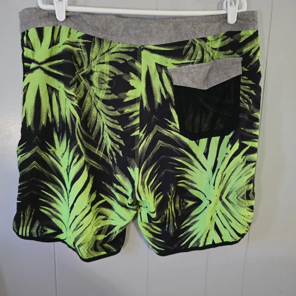 Hurley Board‎ Shorts Mens 36 Neon Green Black Palm Leaf Print Swim Trunks